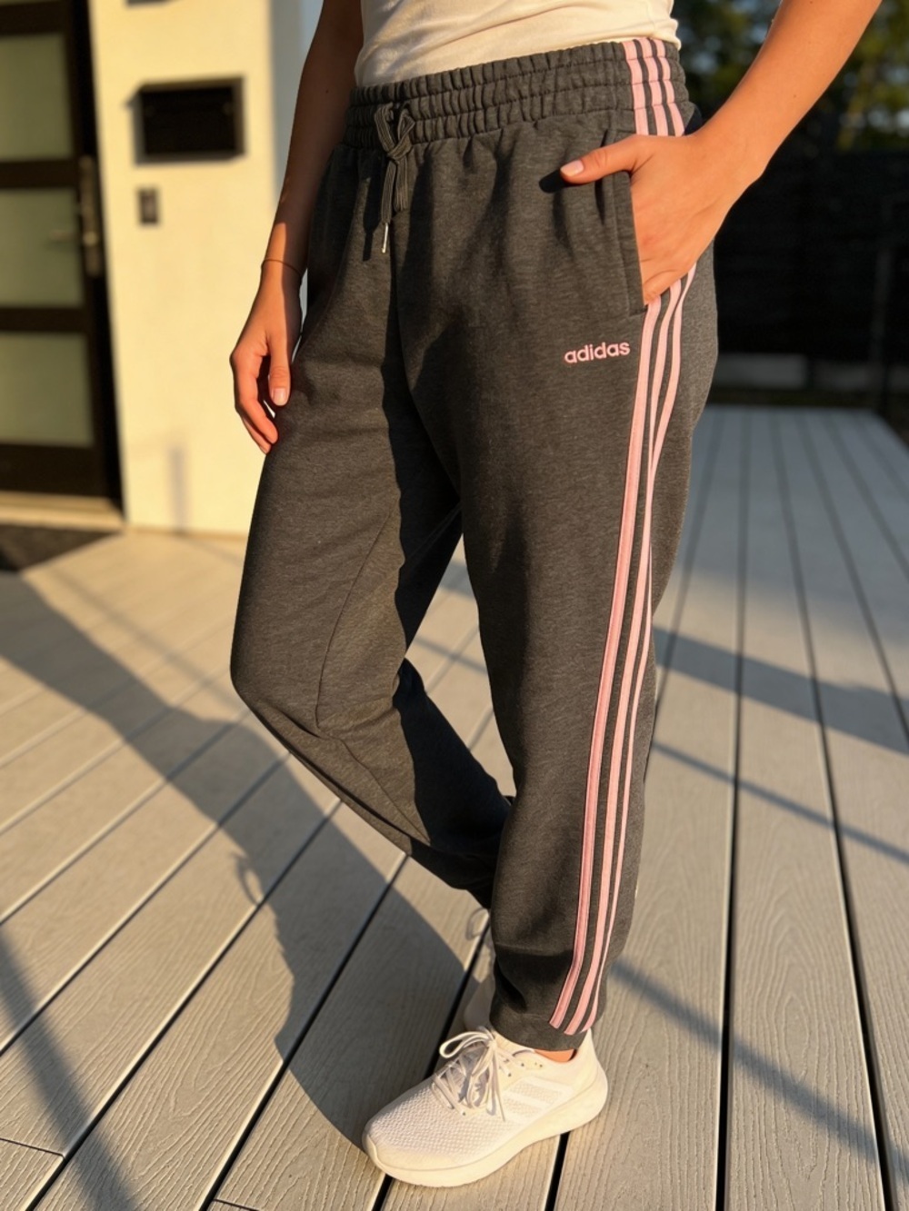 Adidas Essentials 3-Stripes Fleece Jogger Pants Dark Gray Pink Size XL